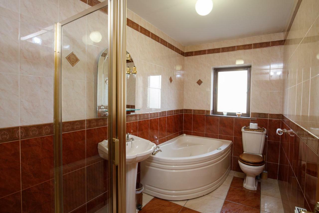 Old Fort Lodge Sligo Ngoại thất bức ảnh